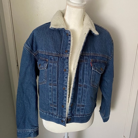 Levi’s Jacket - Picture 5 of 8